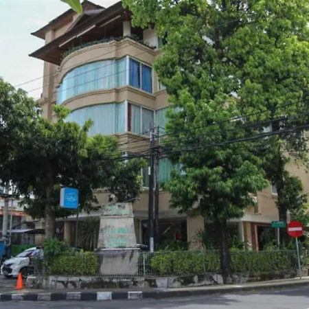 Puri Dibia Hotel By Secoms